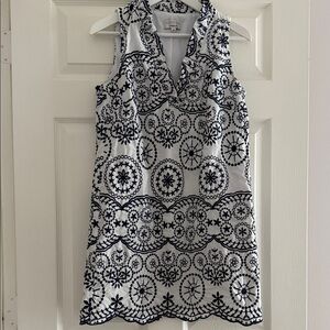 Signature by Robbie Bee White and Navy Sleeveless Mini Dress